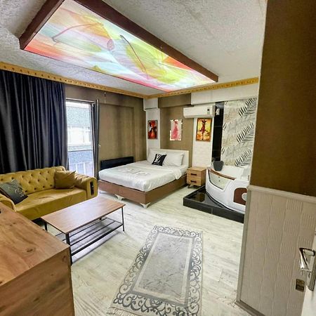 Royal Hotel Fatih Istanbul Eksteriør bilde